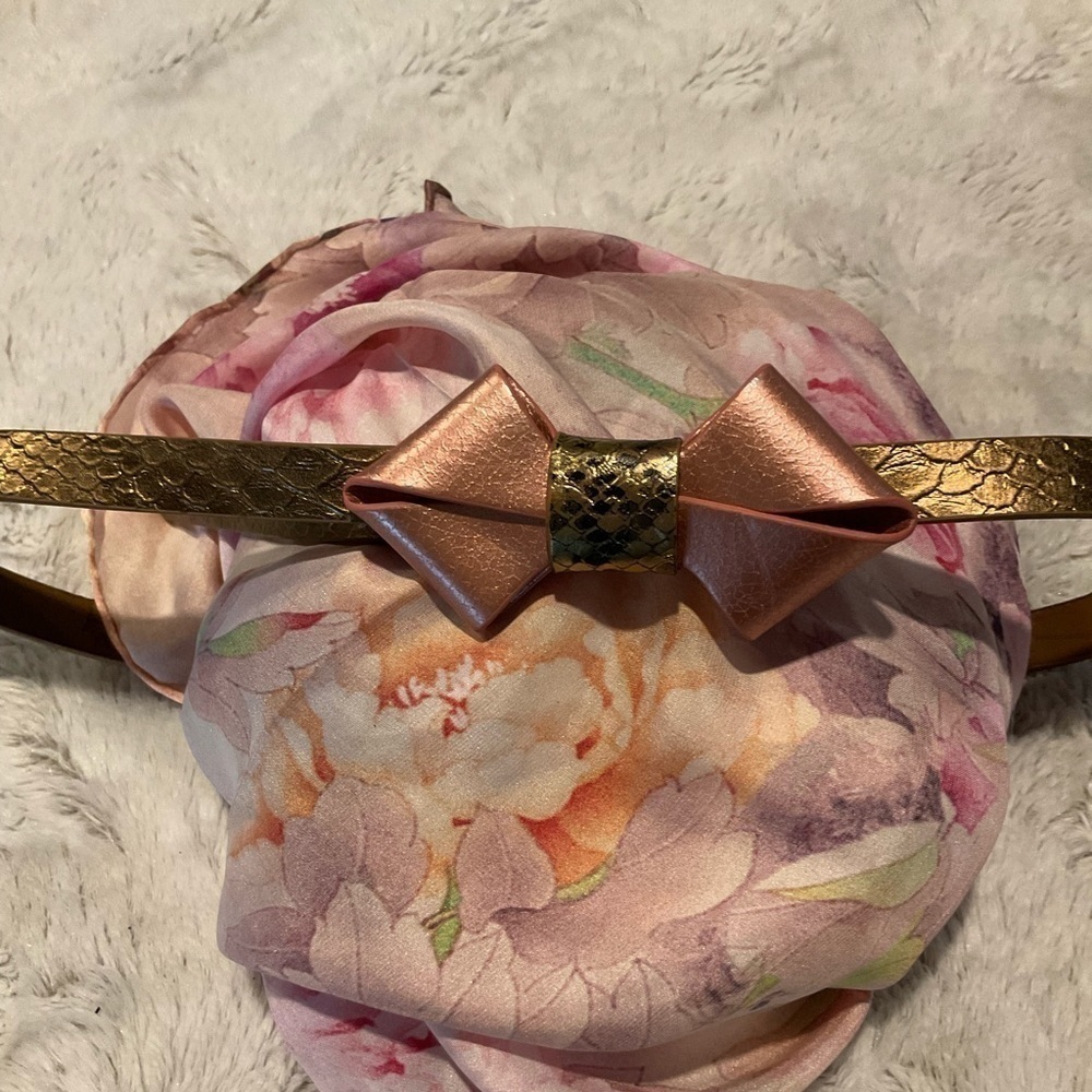 Loft Gold Embossed Belt with Pink Bow